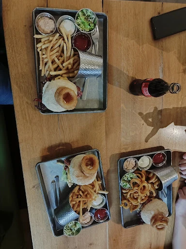 M&B Burger photo 8